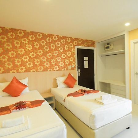 Family Hotel Khonken Kültér fotó