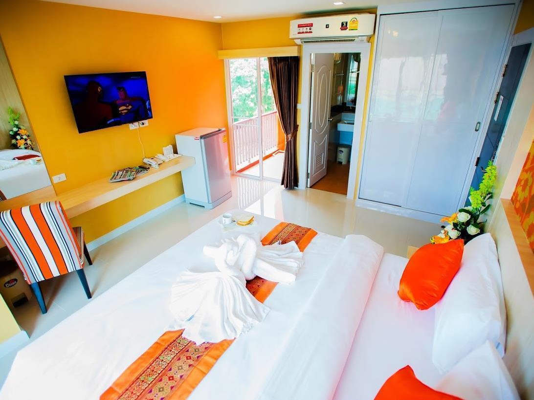 Family Hotel Khonken Kültér fotó